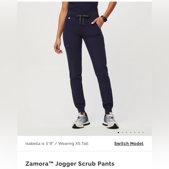 Figs Pants - Figs Navy Technical Scrubs (Zomara Pant, Catarina Top)